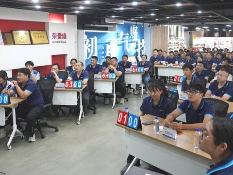 人人讲清静，，，，，，个个会应急--流通生命通道|维多利亚老品牌vic电气举行清静月活动