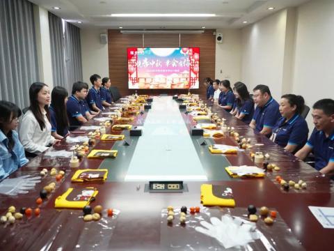 月圆中秋 情暖维多利亚老品牌vic|维多利亚老品牌vic电气开展外地职工关爱活动