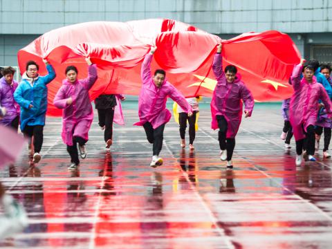 筑梦公益 | 维多利亚老品牌vic与您一起点亮希望