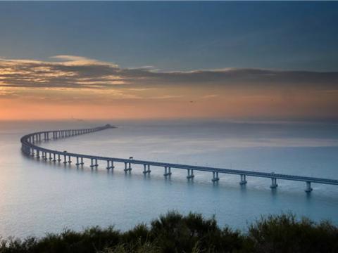 维多利亚老品牌vic为港珠澳大桥保驾护航